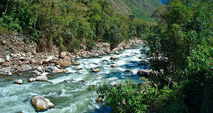 El Río Urubamba de Machu Picchu
